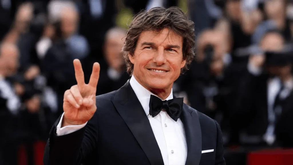 Tom Cruise net worth Beverly Hills property