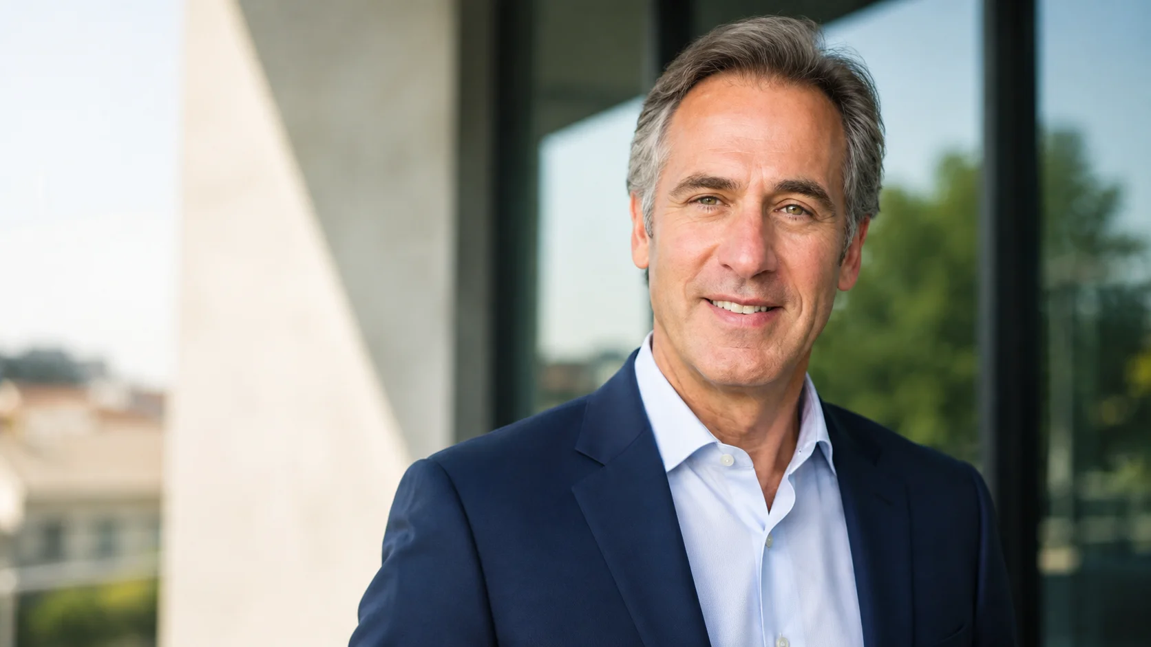 Tom Amandes net worth and career overview photo